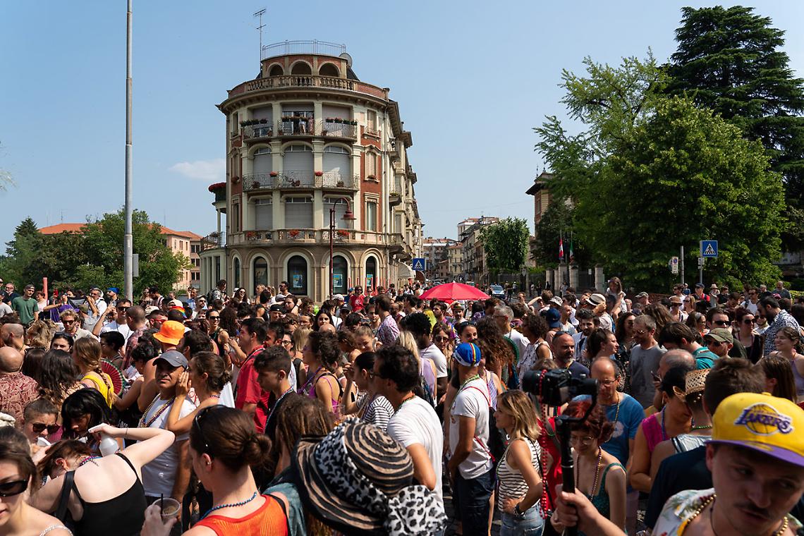 IVREA. Meglio il Festival del gelato o la Magica Parata? E perchè non una gara dei rutti?