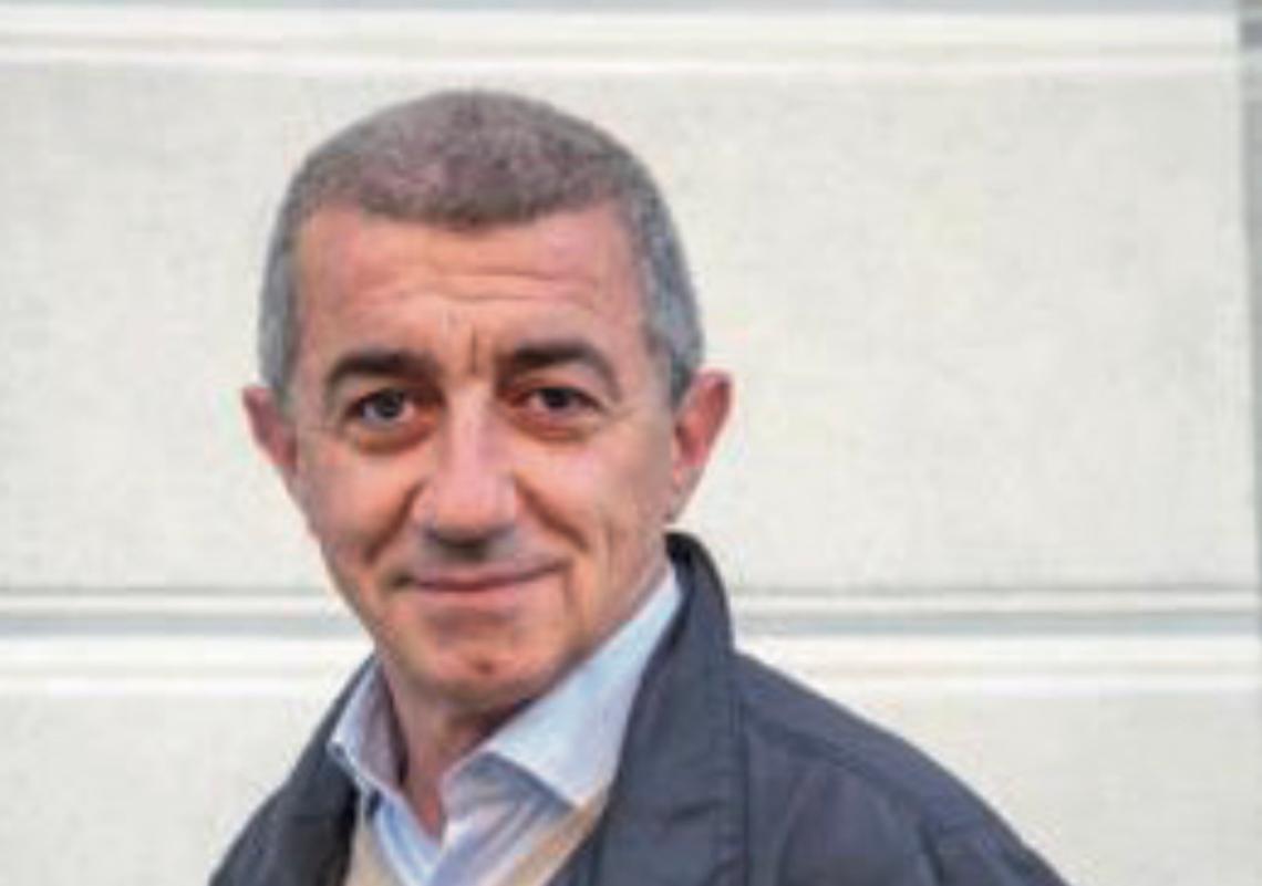 GASSINO TORINESE. Si cambiano le lampadine per contrastare il caro bollette