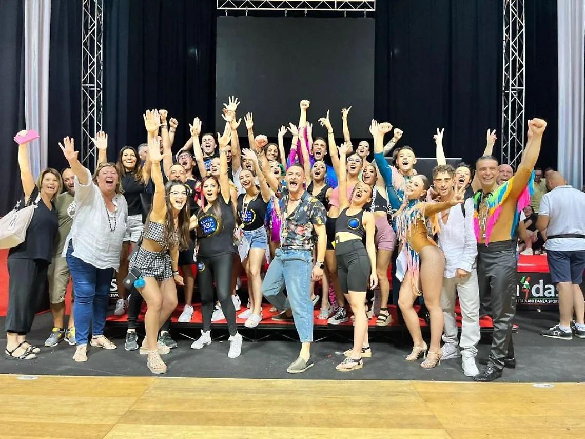 DANZA SPORTIVA. Dance ABC Dance in grandissima evidenza al Campionato Nazionale