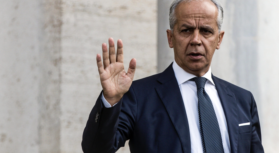 Piantedosi vuole già chiudere i porti alle ONG
