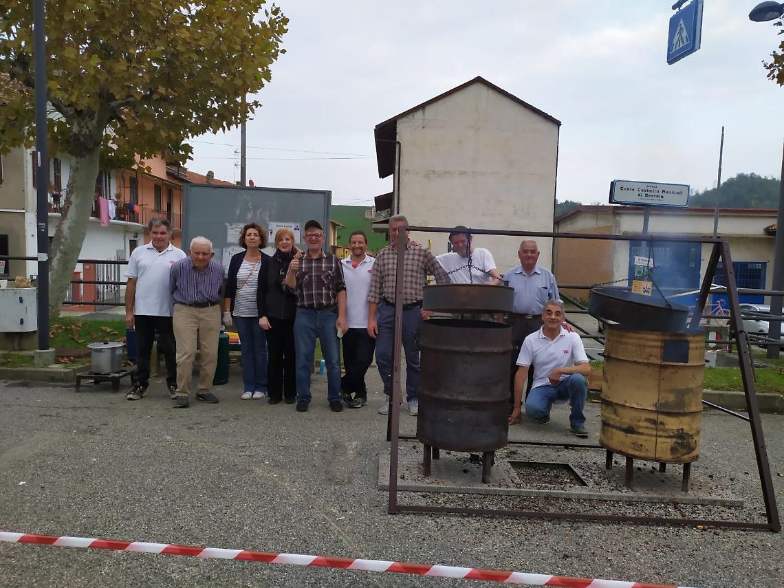 BROZOLO. Successo per la "Castagnata" della Fidas