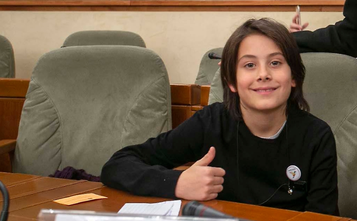 Bambini costruiscono "gentilezza" con i "consigli comunali dei ragazzi"