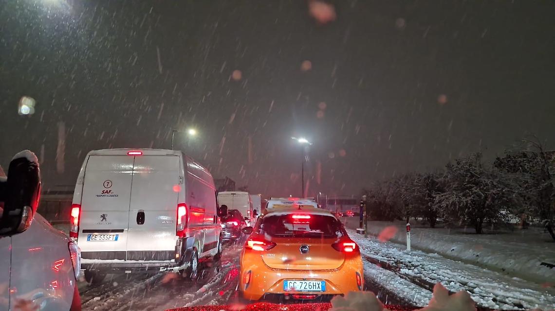Le strade di Settimo bloccate causa neve