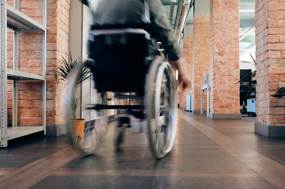 Il calvario scolastico di una 19enne disabile. La madre: "Chiediamo inclusione"