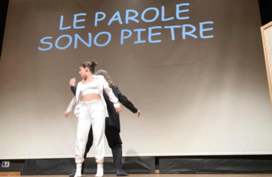 Il Martinetti va in scena contro il bullismo