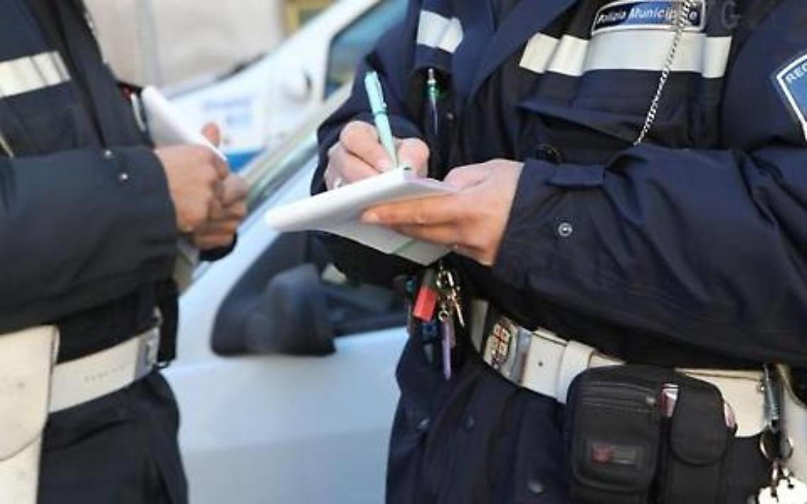 Il nuovo "gioco a premi" dei vigili: più multi più guadagni