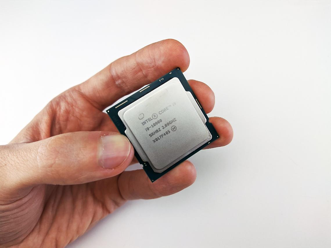 Addio a Intel e ai mille posti di lavoro. Settimo, Chivasso, San Giorgio con il cerino in mano 