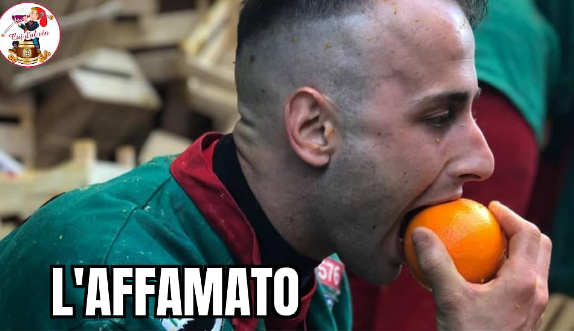 Facce da battaglia delle arance. E' diventato virale un post su Facebook di Cuj d'al Vin