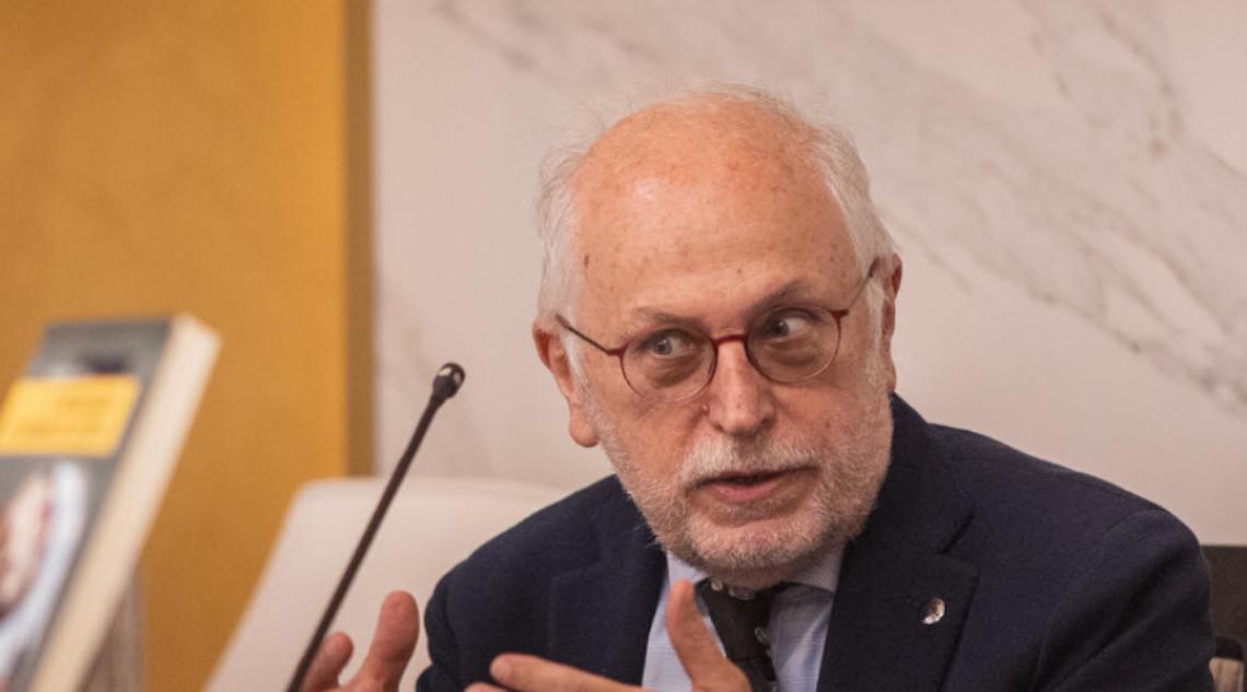 L’autore Giorgio Vitari