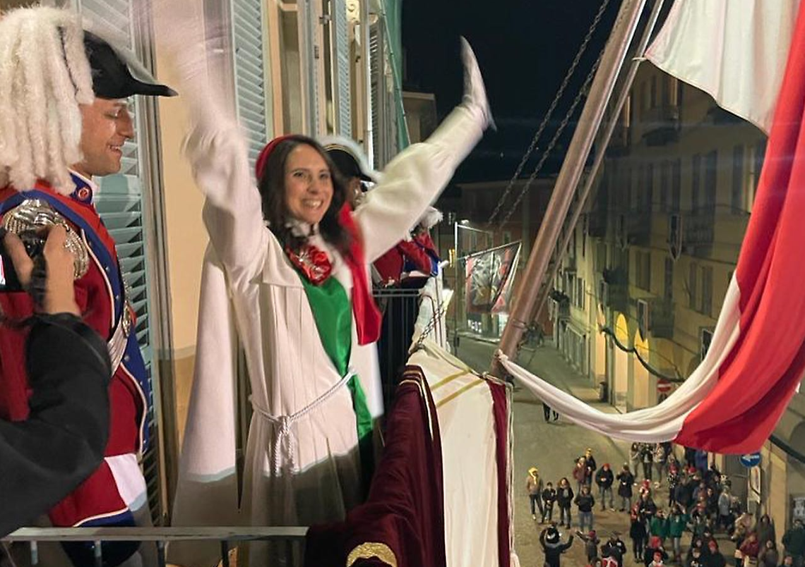 La proclamazione della Vezzosa Mugnaia Elena Bergamini in Bardus (foto e video