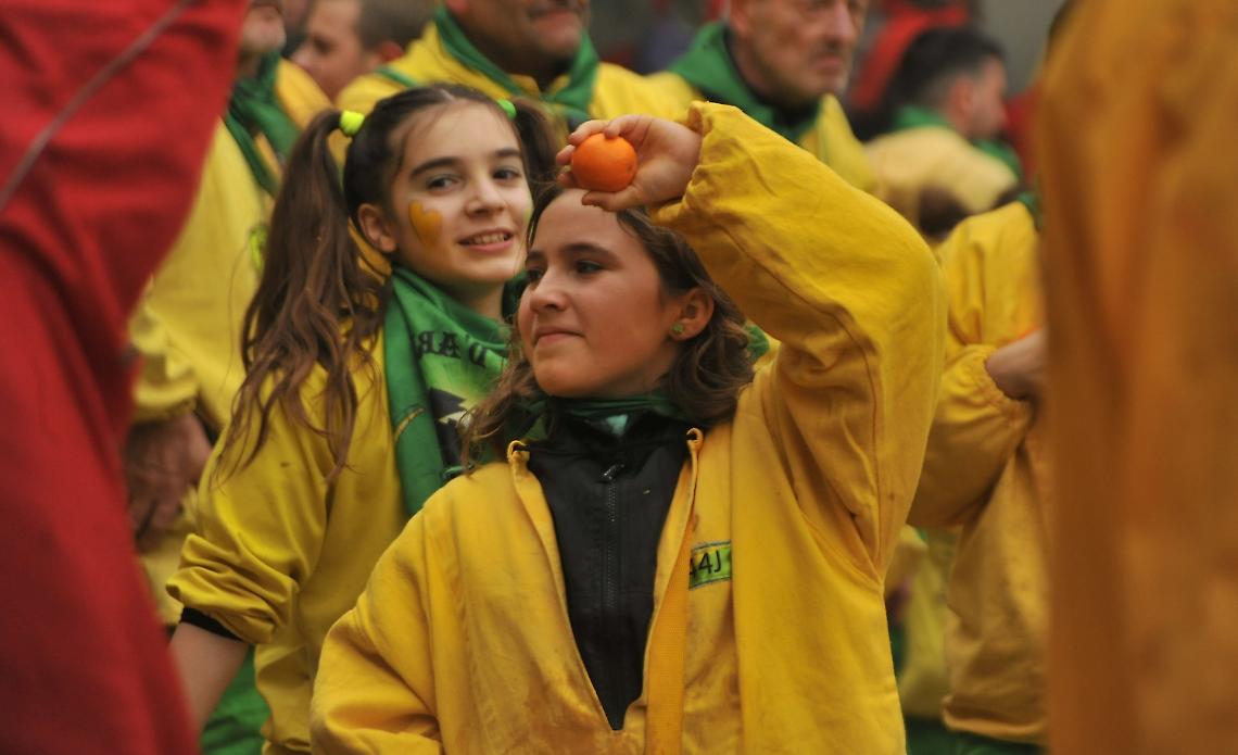 Storico Carnevale di Ivrea: aperto il bando per i contributi alle Componenti