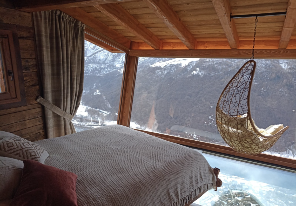 L'interno del rifugio