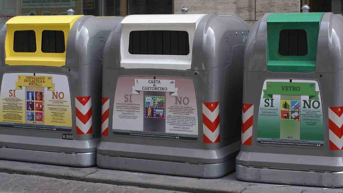i cassonetti intelligenti