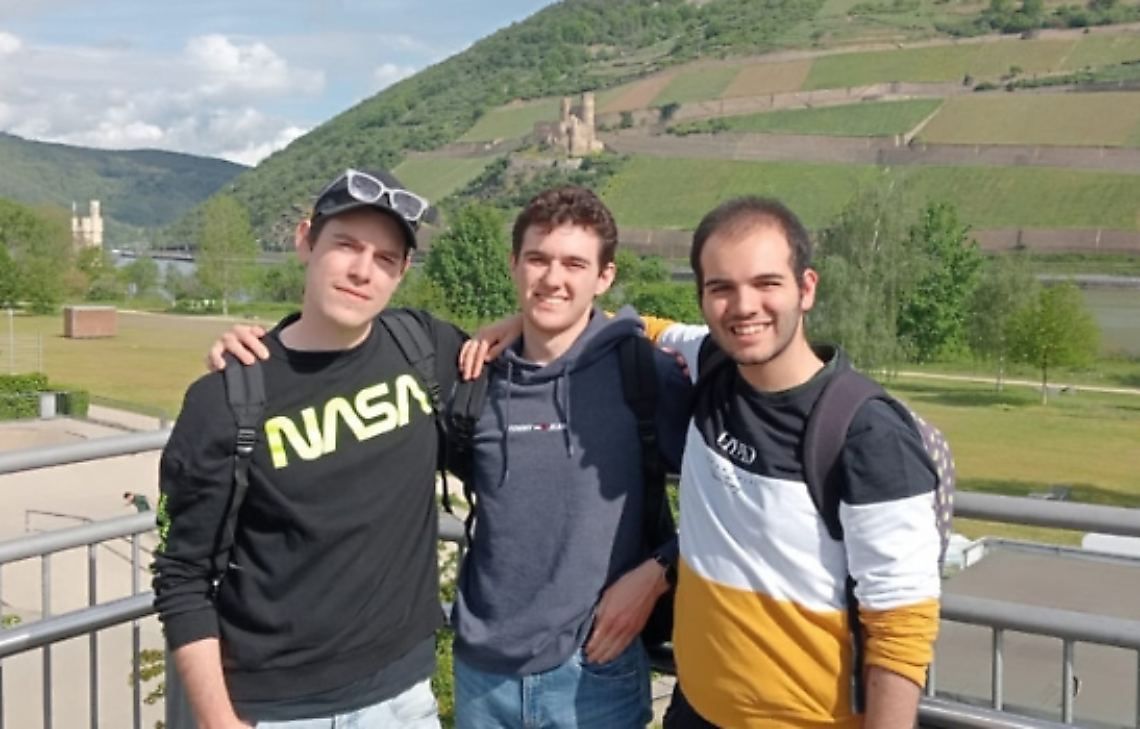 Studenti dell'Olivetti in Germania anno amicizia l'Asia