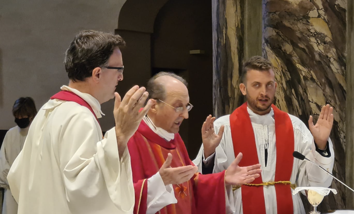 Don Davide, l’amico medico e il vescovo potente. Da Don Lorenzo Santa a Monsignor Arrigo Miglio...