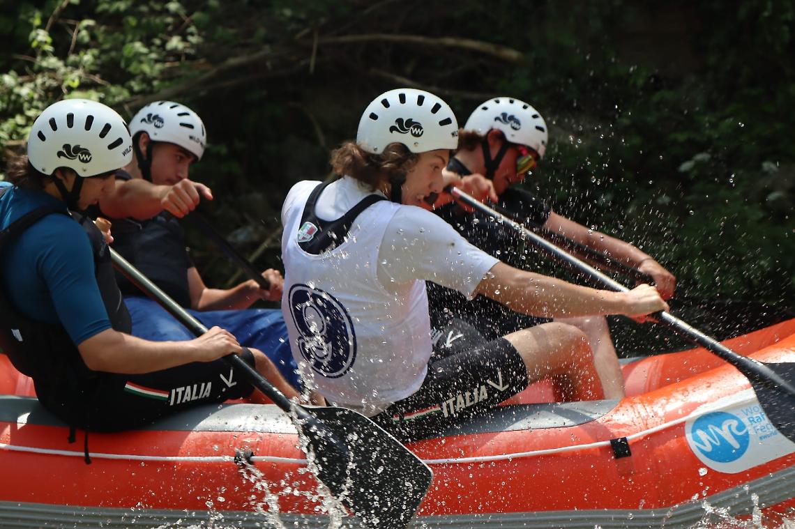 Movimento & Natura rafting