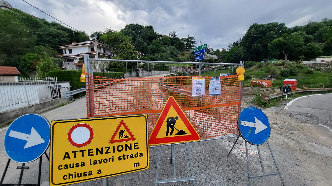 Via Lago Sirio, incubo senza fine e lavori Smat