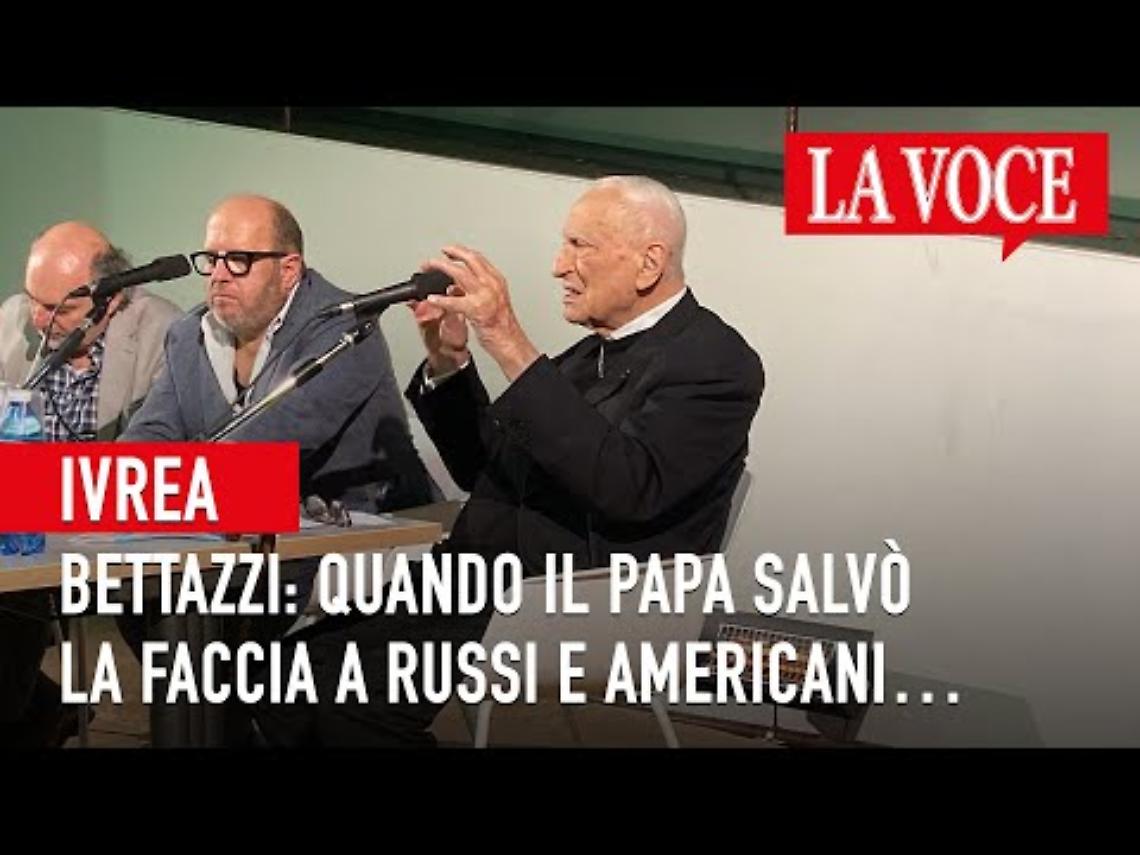 Contro le armi, contro la guerra anche Luigi Bettazzi in piazza... e Michele Santoro si commuove