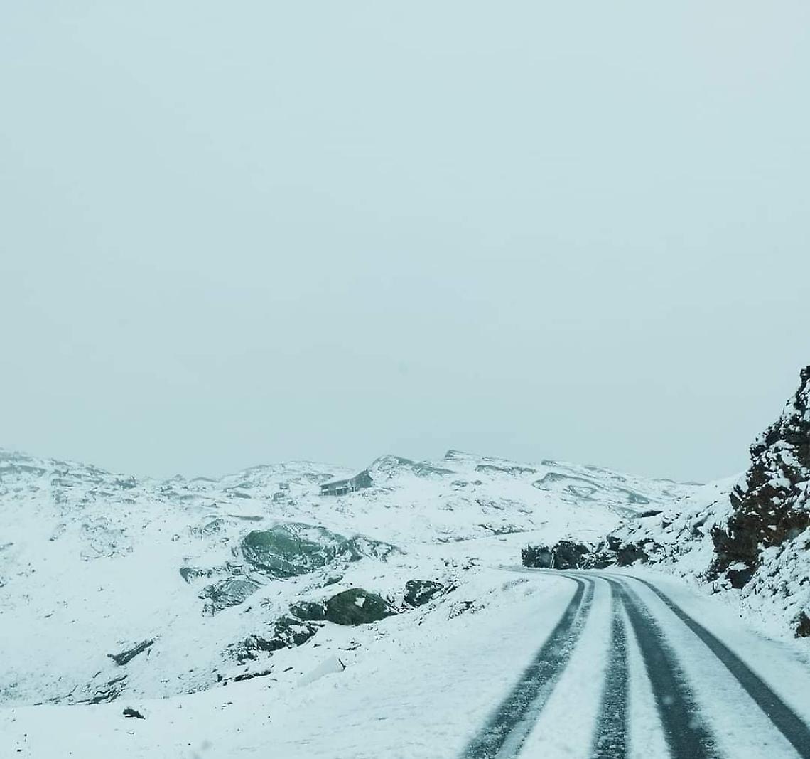 Cade la neve a Ceresole