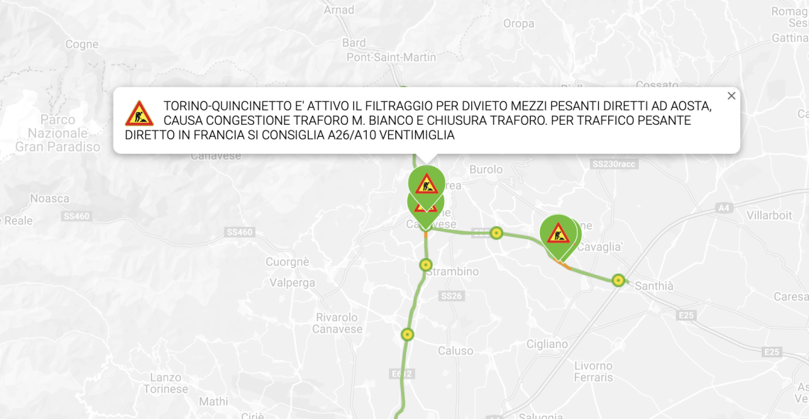 Traffico in tilt sulla Torino-Aosta e i camion escono e parcheggiano tra Ivrea e Banchette