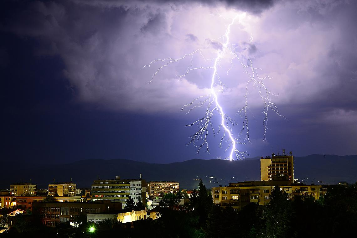 Ivrea di nuovo allagata. Fognature vecchie di decenni...