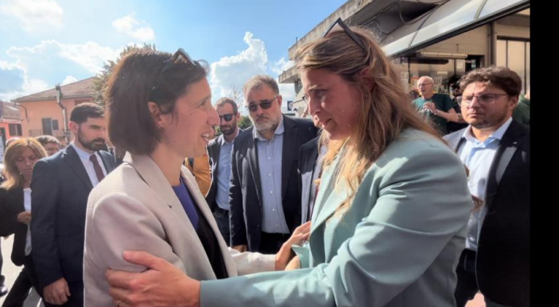 Chiara Gribaudo con Elly Schlein