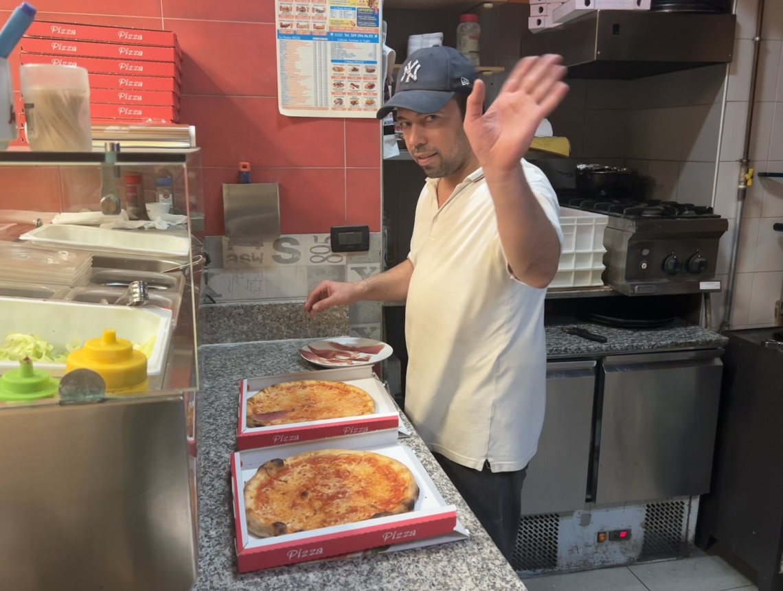 Samy Makdour al lavoro 