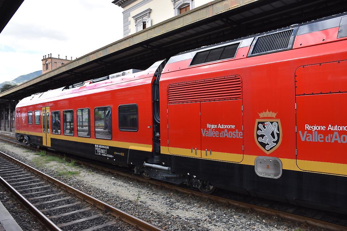 Treno linea Aosta Torino