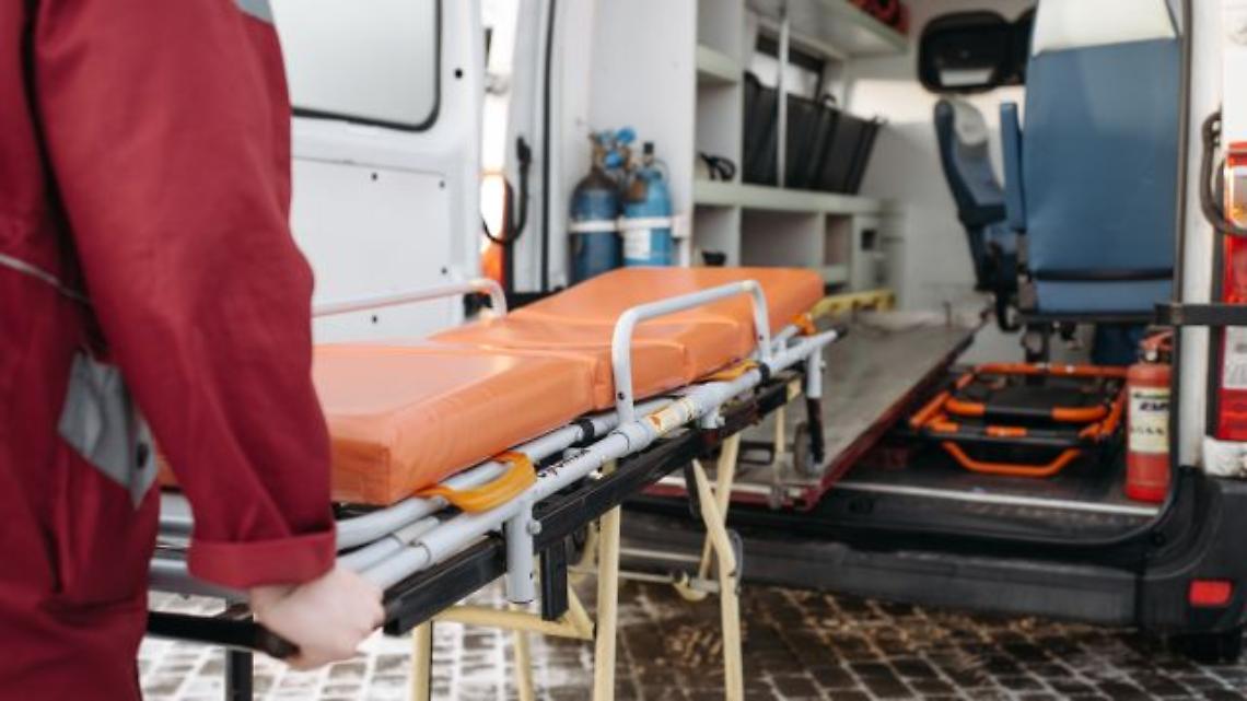 Tragedia di Halloween: giovane muore nell'auto finita in un campo