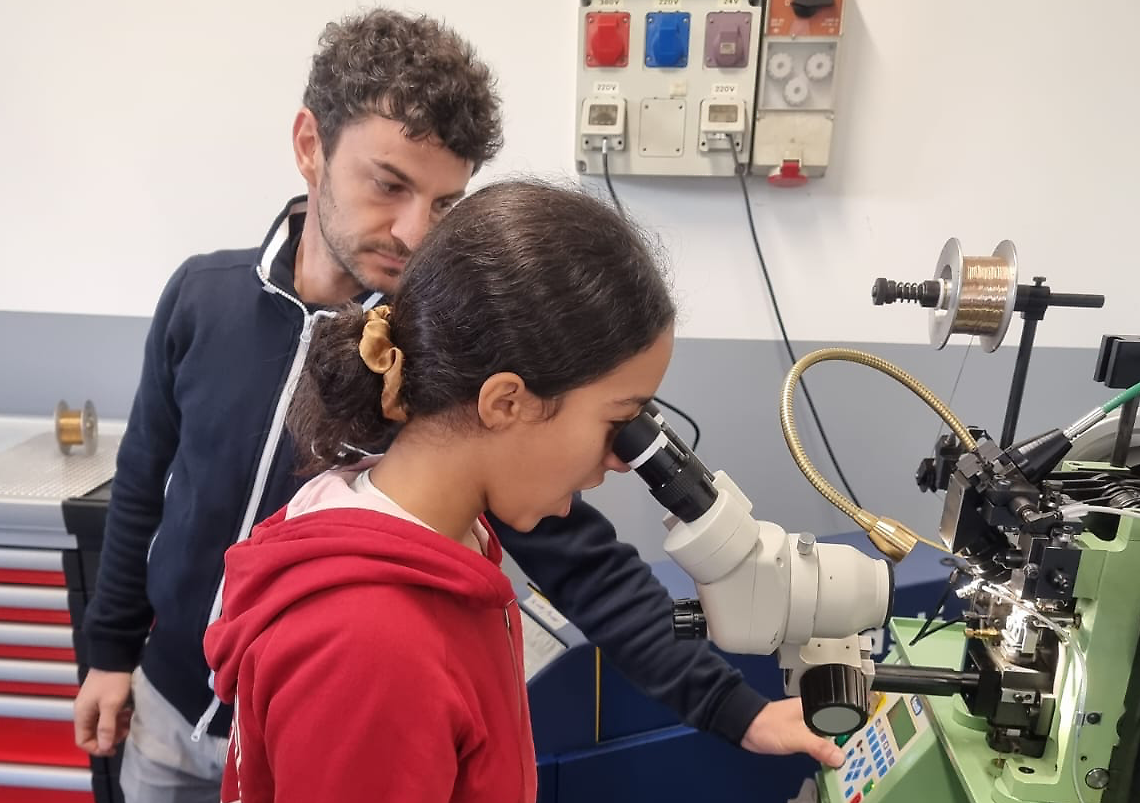 1.500 studenti entrano in "azienda"