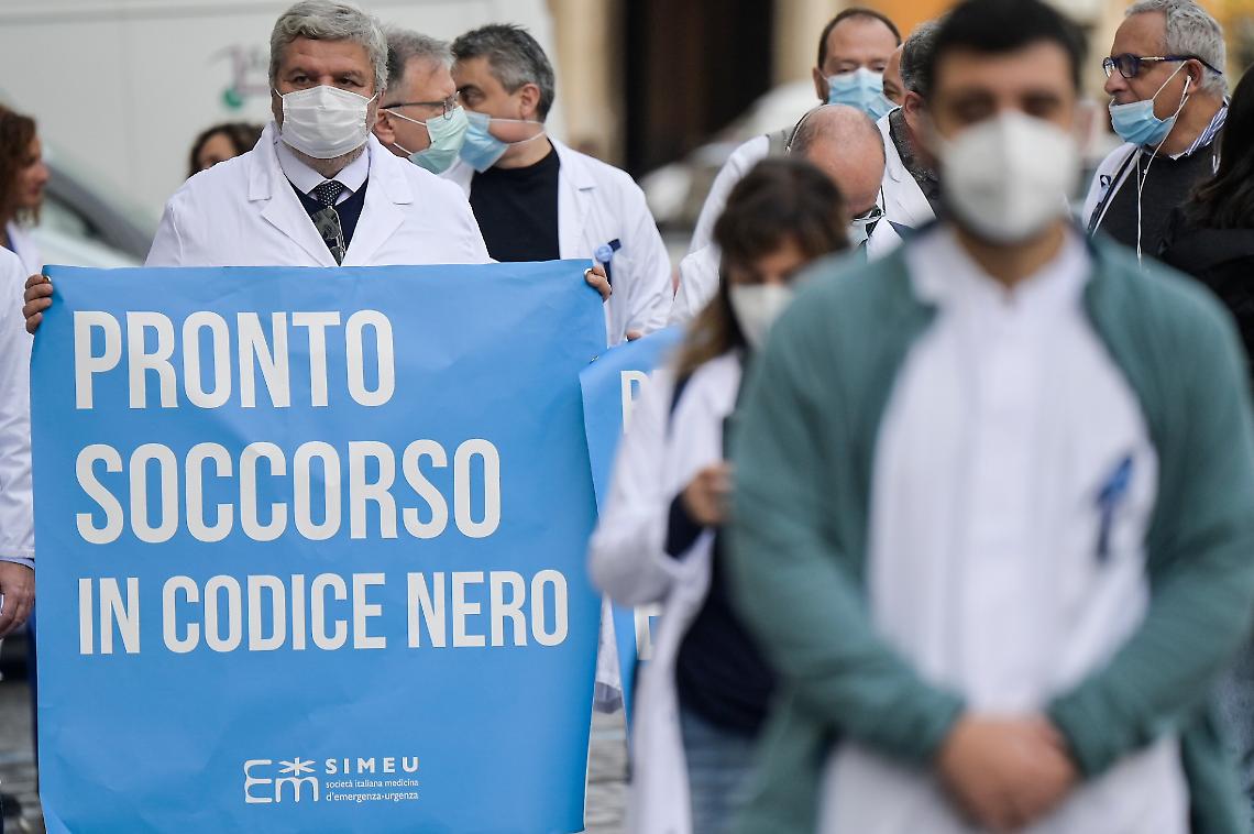 sciopero medici e infermieri