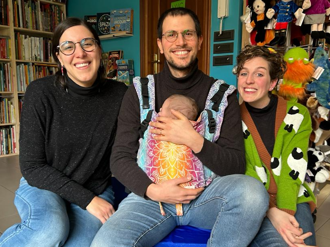 Tre commercianti... e un bebè, da Axolotl il mondo è dei bambini