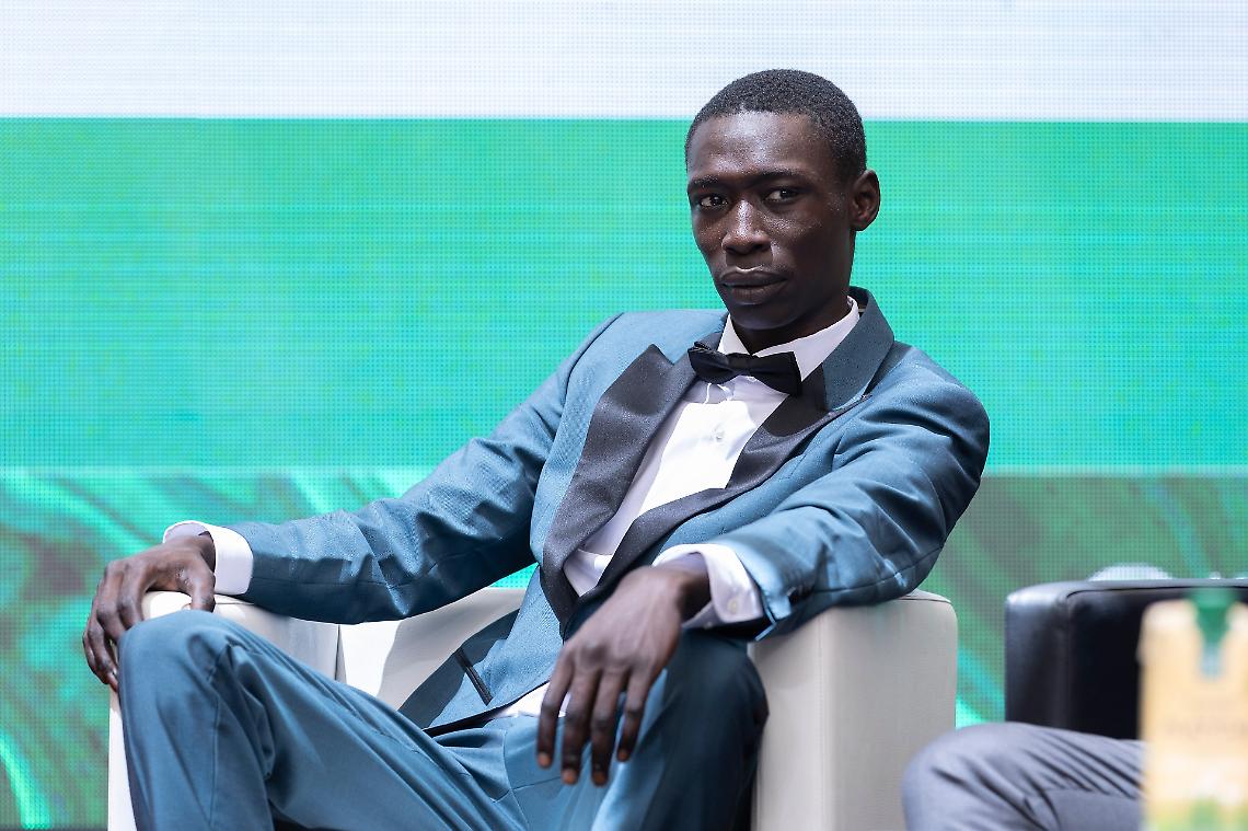 Da Chivasso al Nasdaq: Khaby Lame e il nuovo business che pu&ograve; cambiare TikTok Shop