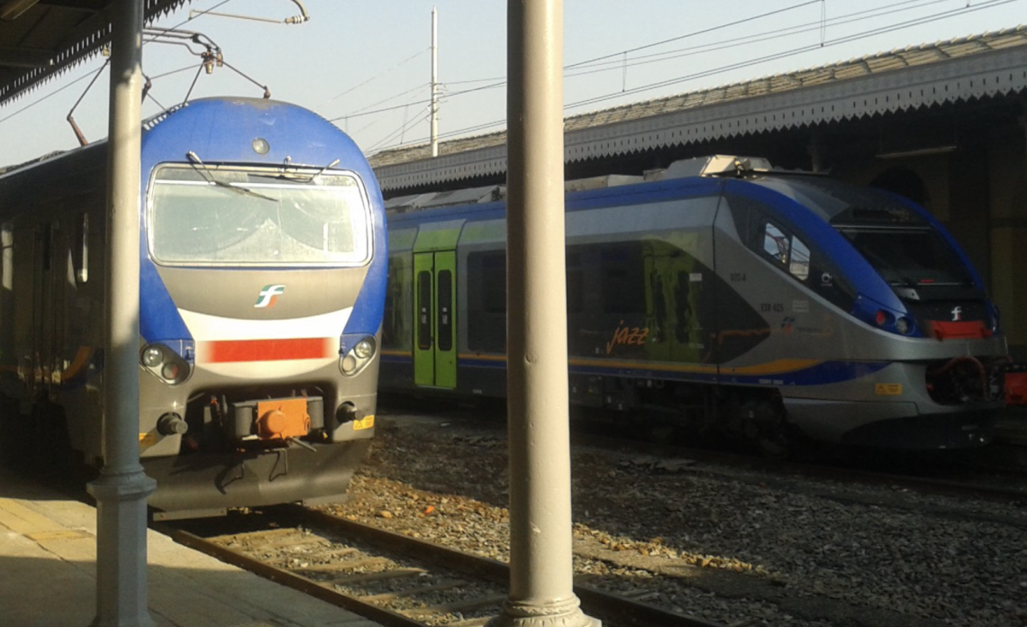 Altra mattinata di ritardi in Canavese