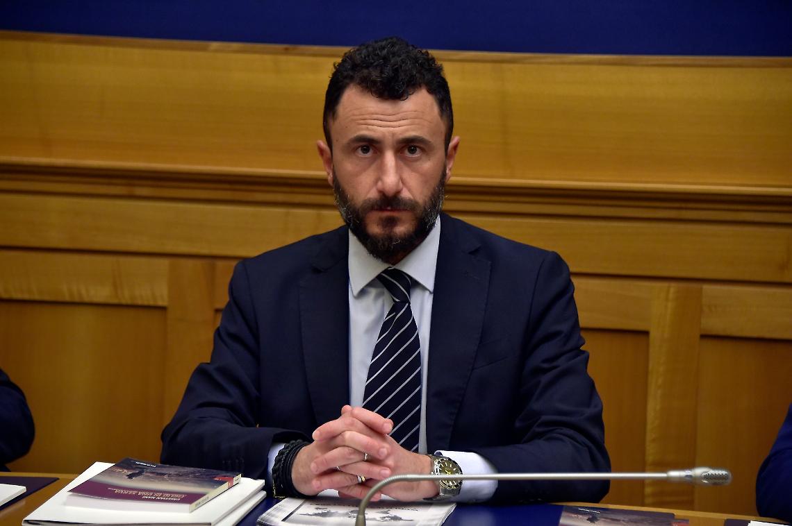 Spari a Capodanno 2024, Emanuele Pozzolo condannato a un anno e tre mesi per 