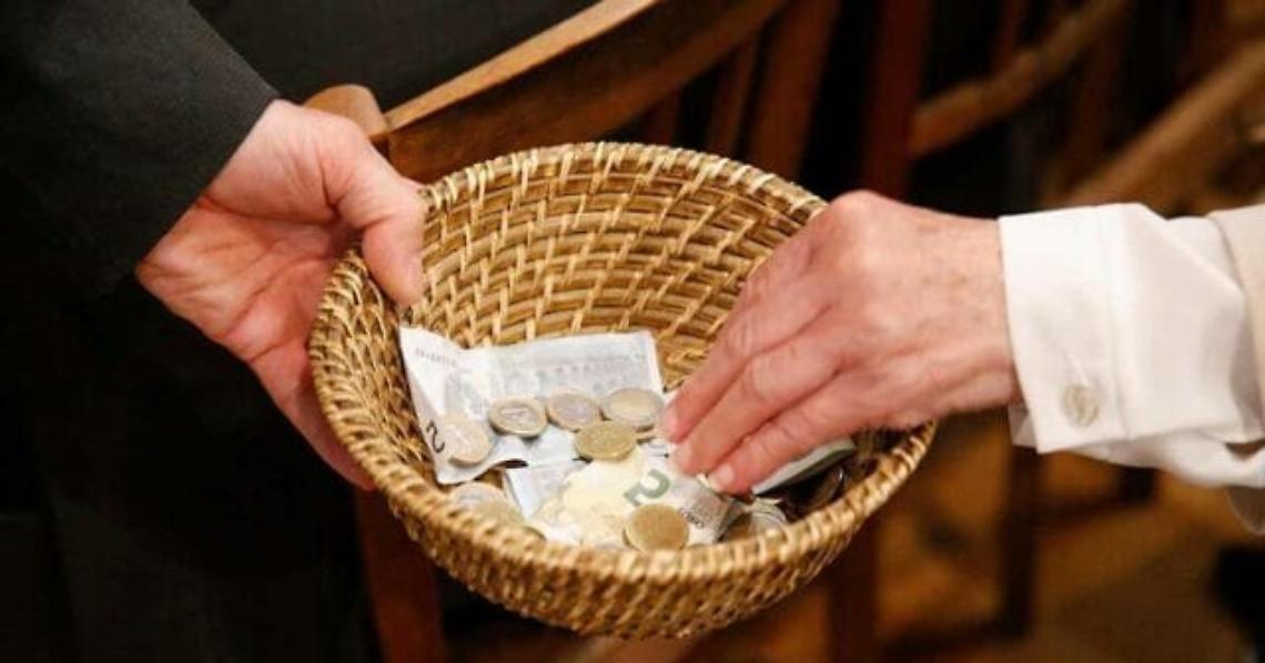 Entra in chiesa e ruba le offerte: arrestato un uomo di 41 anni 