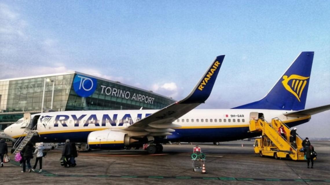 Giornata da dimenticare all'aeroporto di Caselle: 10 ore di ritardo sui voli per la Sardegna