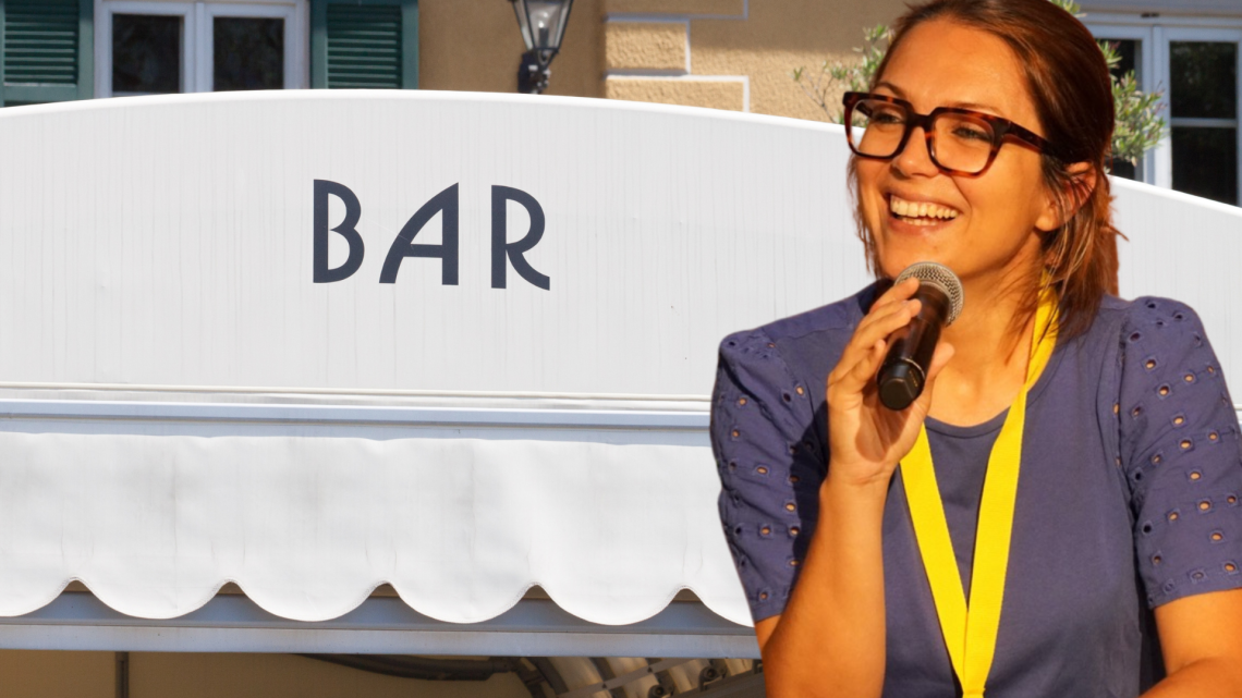 Al bar di Elena Piastra