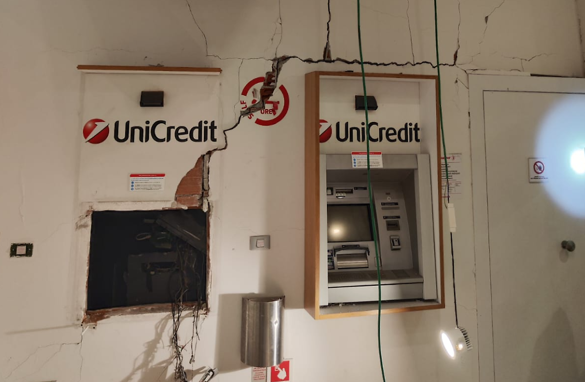 Il bancomat Unicredit di Favria è stato fatto esplodere