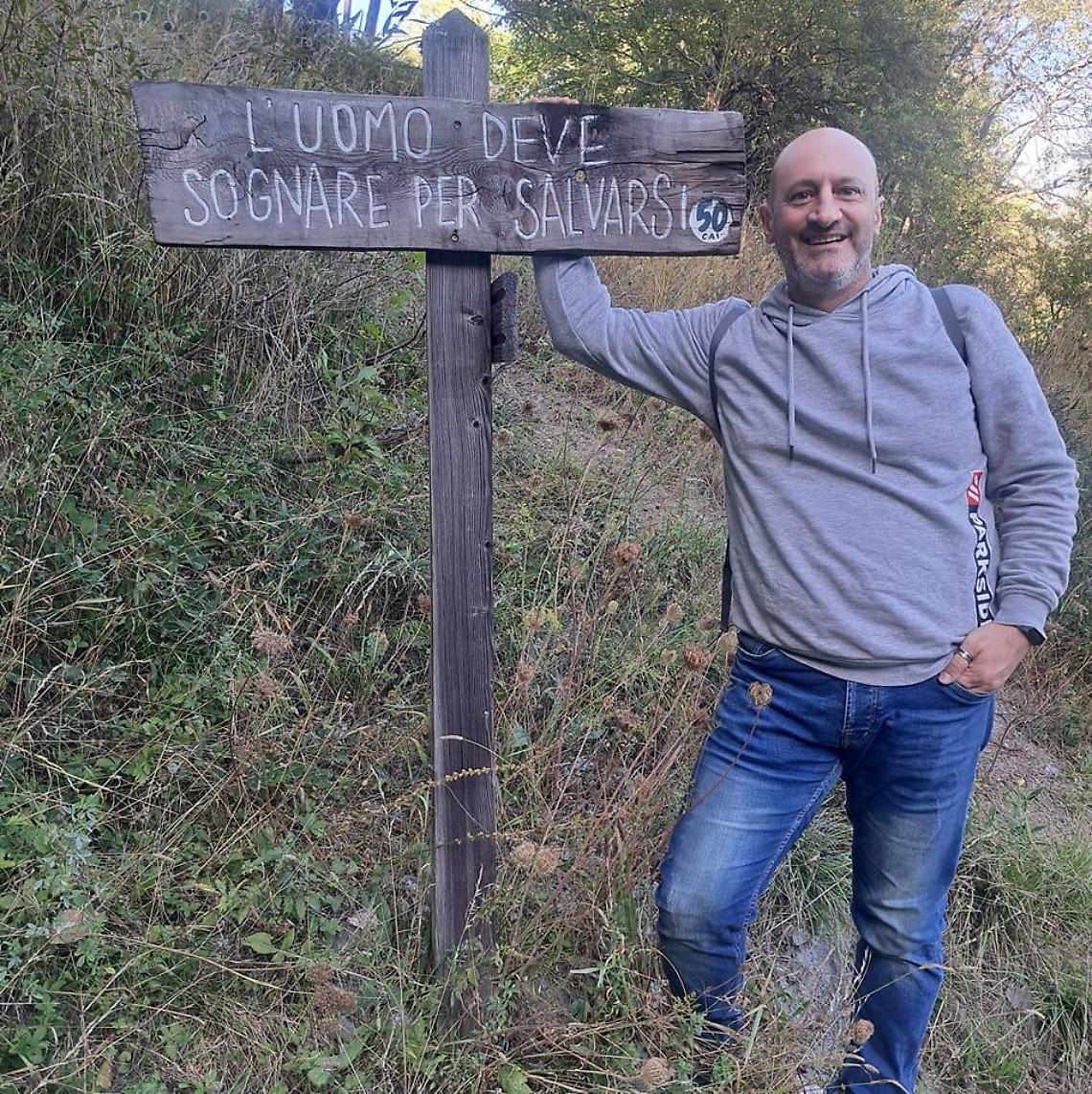 Papà muore a 45 anni stroncato da un infarto: il dolore della comunità