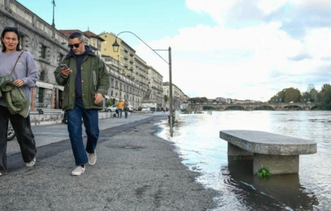 Il Po è straripato ai Murazzi