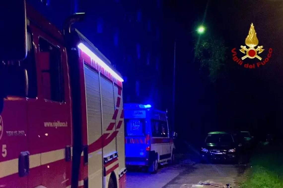 Incendio notturno