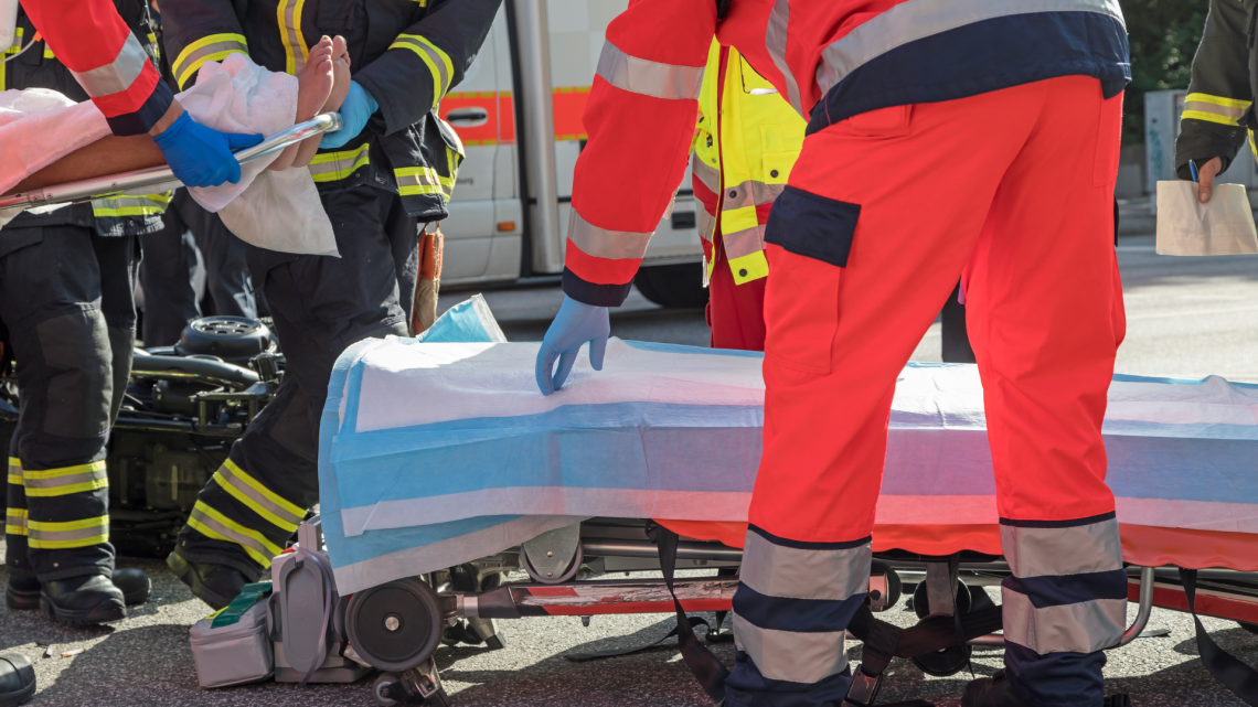 Incidente sulla SP40 a Foglizzo: Quattro Persone Coinvolte in un Grave Scontro