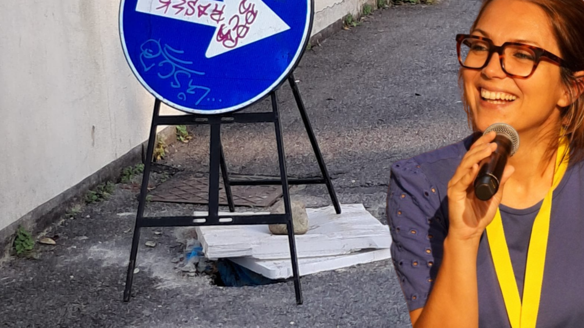 Due Rottweiler nel cortile di una scuola e nessuno ne ha parlato