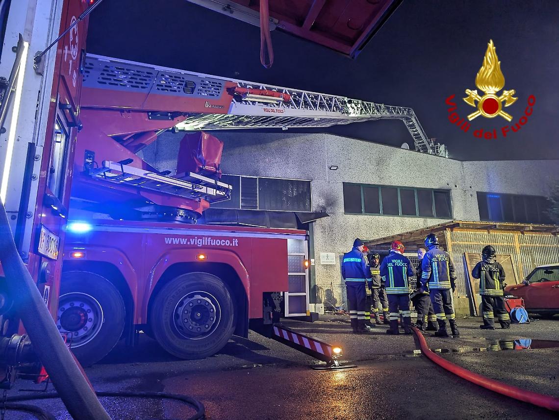 Volpiano in fiamme