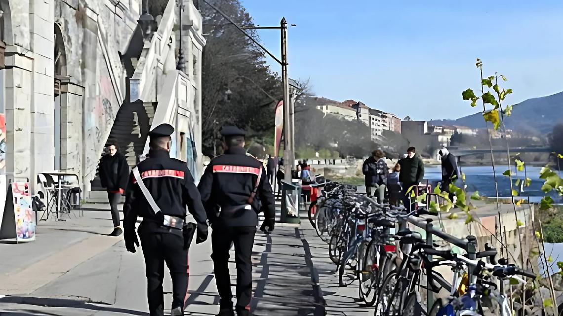 Lancio della bici ai Murazzi