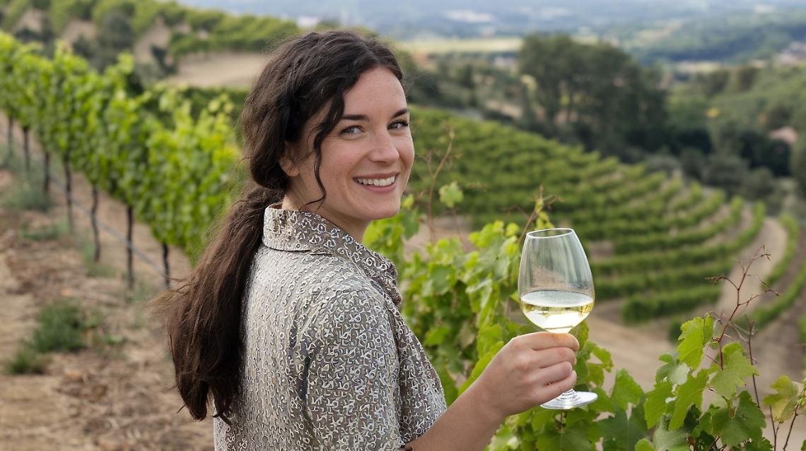 Annata nera per il vino, ma l'Italia torna prima e supera la Francia. E il Canavese?