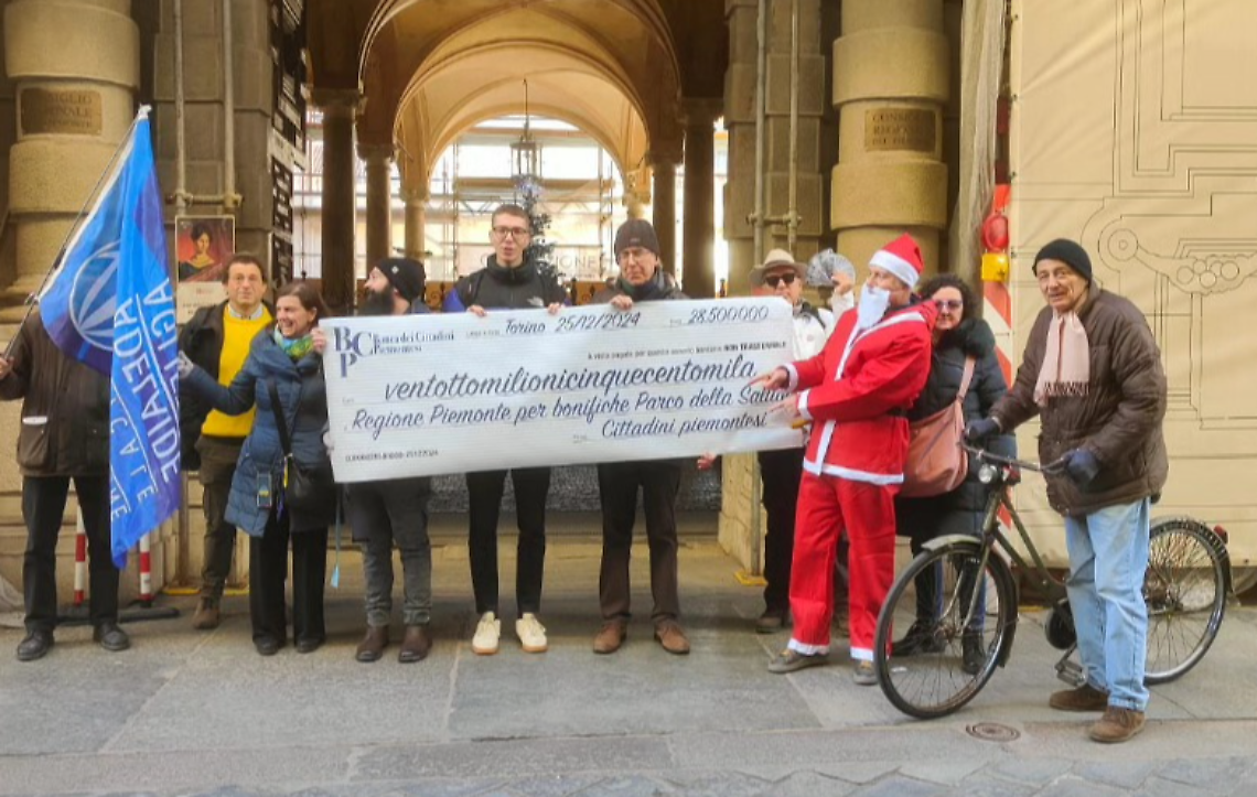 Babbo Natale e l'assegno da 28,5 milioni