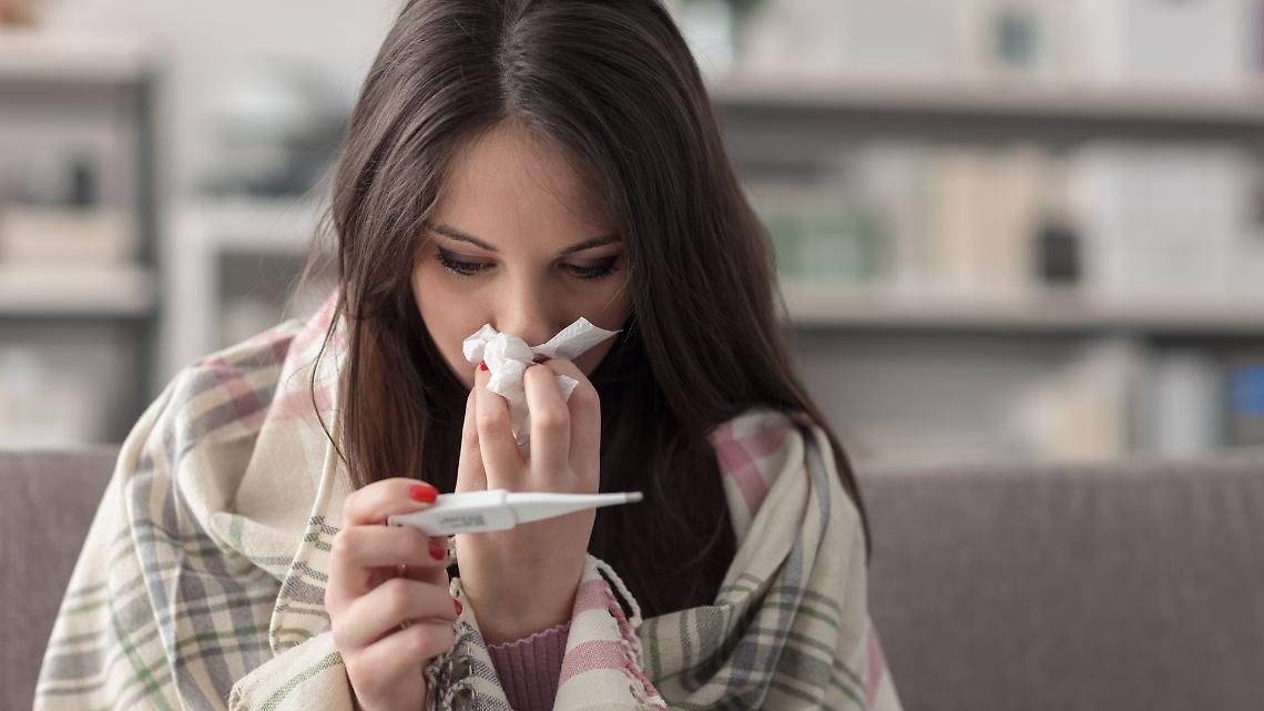 Influenza, parte la caccia ai contagi