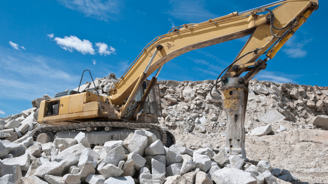 Canoni ridicoli, normative ferma al 1990 e territori spremuti: la verità sulle cave italiane